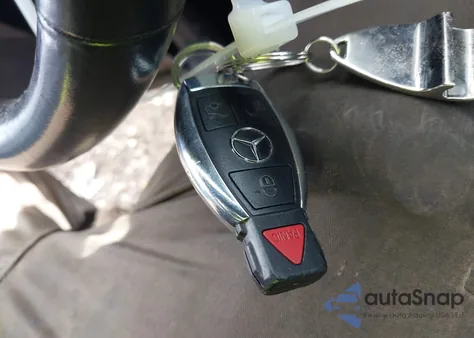 2013 Mercedes-Benz Ml 350 Bluetec 4Matic z USA, uszkodzony, nr VIN 4JGDA2EB7DA203483